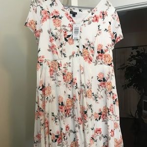 Torrid button up floral dress size 1